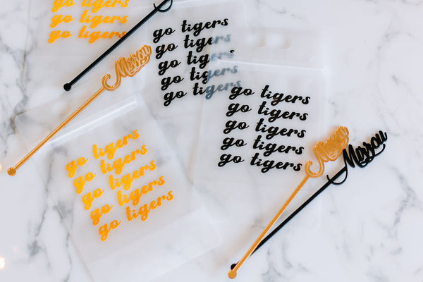 tailgate gameday drink pouch